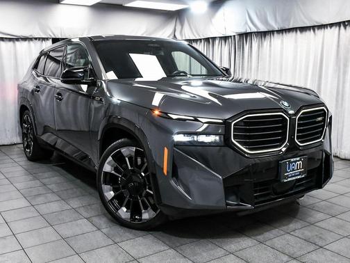2023 BMW XM Base