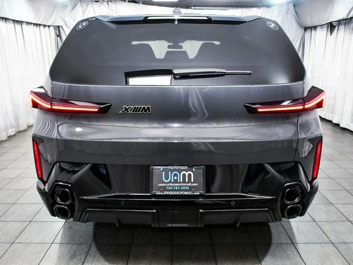 2023 BMW XM Base