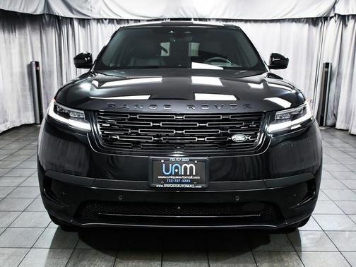 Santorini Black Metallic 2025 Land Rover Range Rover Velar P250 S