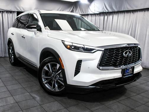 2025 INFINITI QX60 LUXE