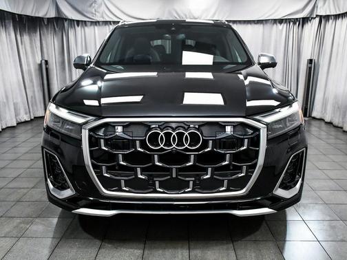 2025 Audi SQ7 4.0T Premium Plus