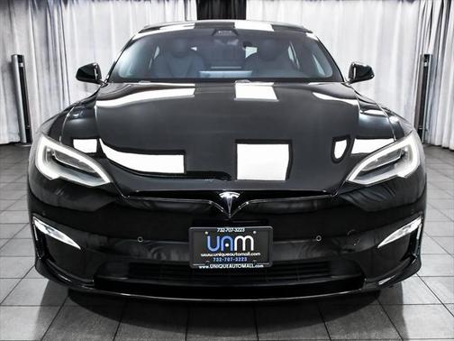 2021 Tesla Model S Plaid