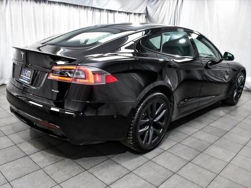 2021 Tesla Model S Plaid