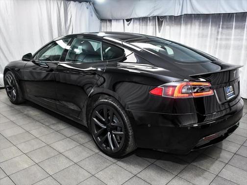 2021 Tesla Model S Plaid
