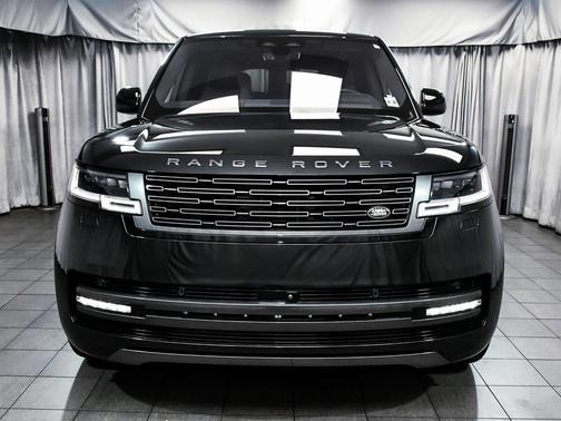 2023 Land Rover Range Rover P530 SE