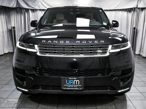 2024 Land Rover Range Rover Sport P360 SE