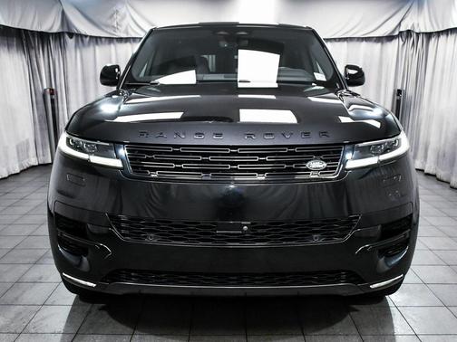 2024 Land Rover Range Rover Sport P360 SE