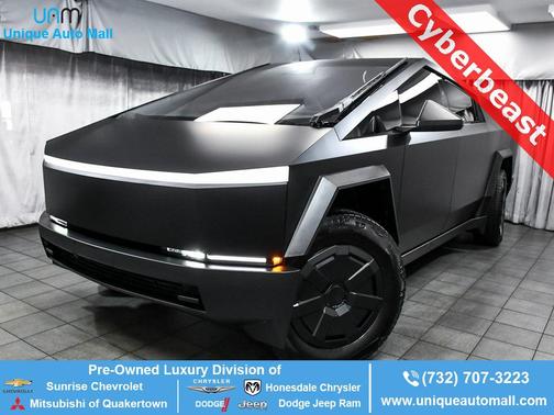 2025 Tesla Cybertruck Cyberbeast