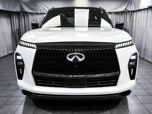 2025 INFINITI QX80 AUTOGRAPH AWD