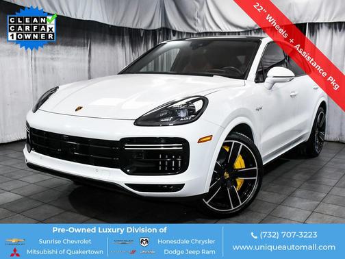 2023 Porsche Cayenne Cayenne Turbo S E-Hybrid