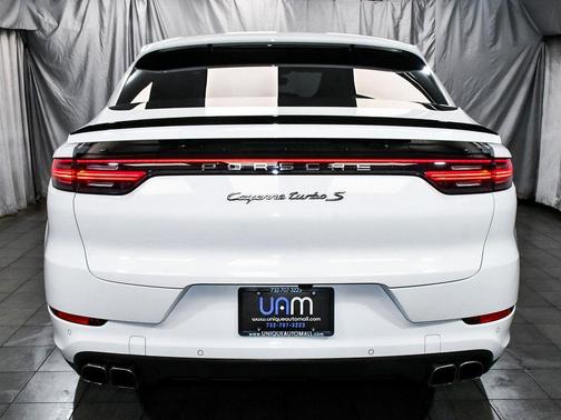 2023 Porsche Cayenne Cayenne Turbo S E-Hybrid