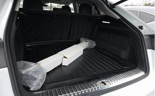 2023 Audi Q8 55 Premium Plus