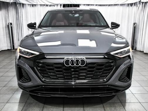 2024 Audi SQ8 e-tron Sportback Prestige