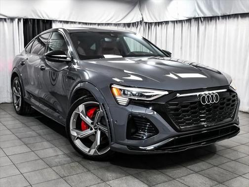 2024 Audi SQ8 e-tron Sportback Prestige