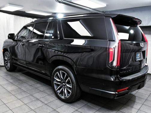 2021 Cadillac Escalade ESV Sport