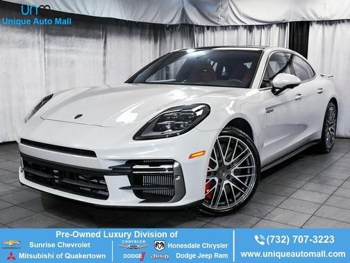 2025 Porsche Panamera Panamera Turbo E-Hybrid