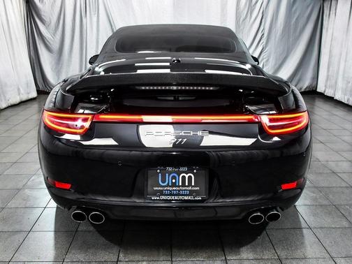 2016 Porsche 911 911 Carrera 4 Cabriolet