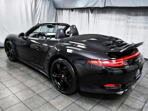 2016 Porsche 911 911 Carrera 4 Cabriolet