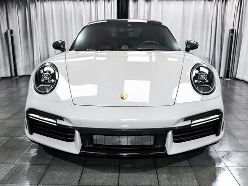 2024 Porsche 911 Turbo