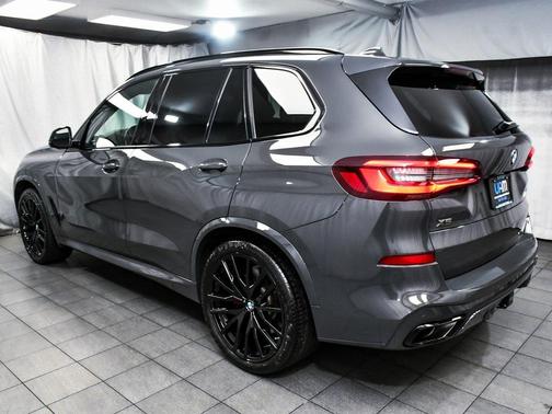 2023 BMW X5 M50i
