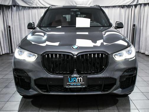 2023 BMW X5 M50i
