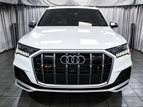 Glacier White 2021 Audi SQ7 4.0T Premium Plus