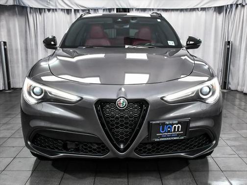 2022 Alfa Romeo Stelvio Veloce
