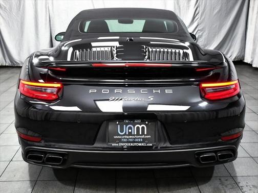 2018 Porsche 911 Turbo S