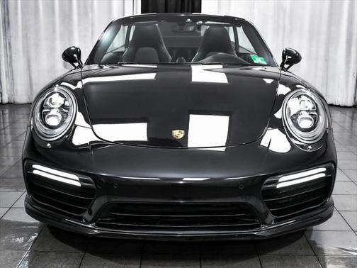 2018 Porsche 911 Turbo S