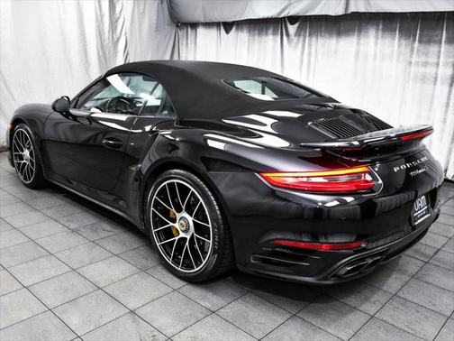 2018 Porsche 911 Turbo S