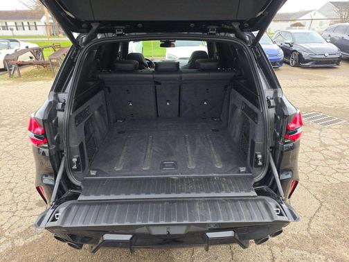 Black 2024 BMW X5 M Competition