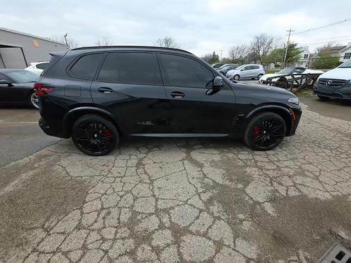 Black 2024 BMW X5 M Competition