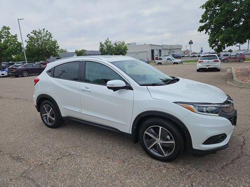 Platinum White Pearl 2022 Honda HR-V EX