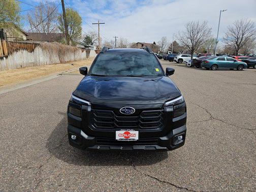 Crystal Black Silica 2026 Subaru Outback Limited