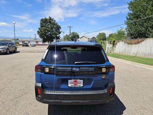 Geyser Blue 2026 Subaru Outback Wilderness