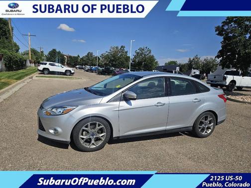 Ingot Silver Metallic 2014 Ford Focus SE