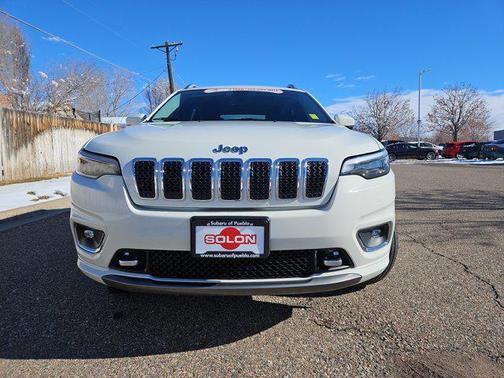 2019 Jeep Cherokee Overland