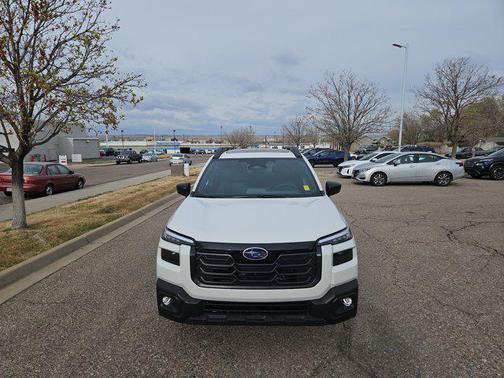 Crystal White Pearl 2026 Subaru Outback Touring