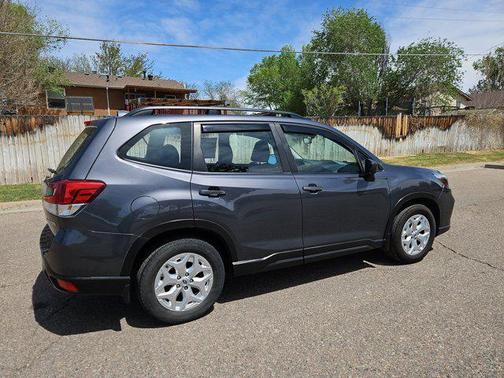 Magnetite Gray Metallic 2021 Subaru Forester Base