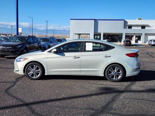 2017 Hyundai ELANTRA Value Edition