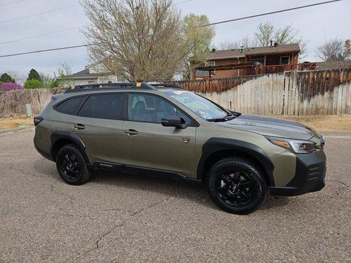 Autumn Green Metallic 2022 Subaru Outback Wilderness