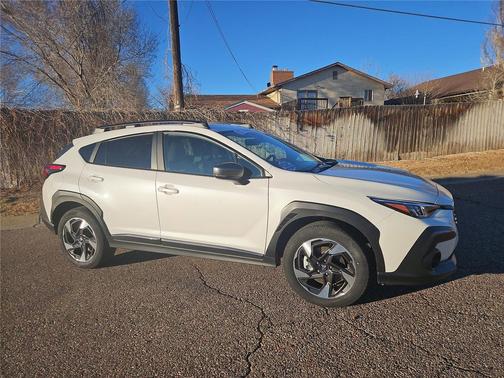 Crystal White Pearl 2025 Subaru Crosstrek Limited