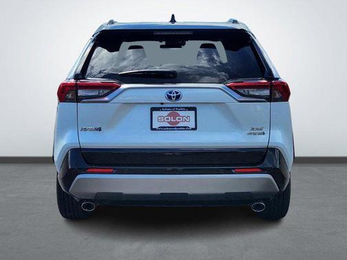 2024 Toyota RAV4 Hybrid SE