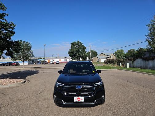 Crystal Black Silica 2026 Subaru Forester Touring