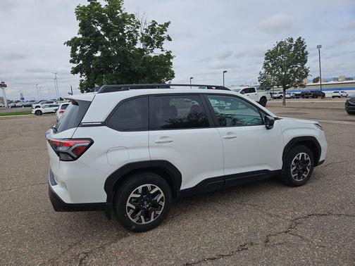 Crystal White Pearl 2026 Subaru Forester Premium