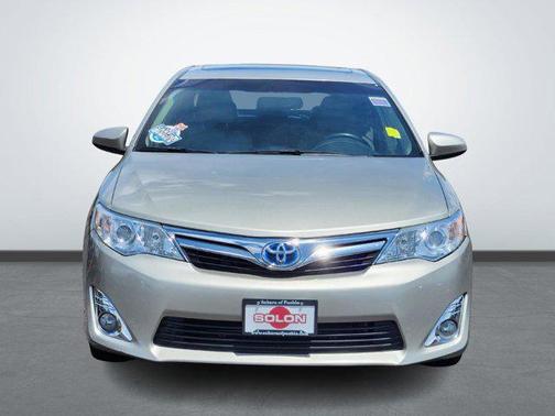2014 Toyota Camry Hybrid LE