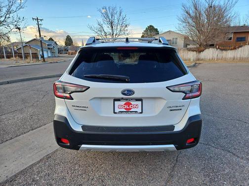 2024 Subaru Outback Touring