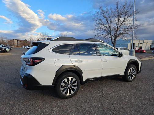 2024 Subaru Outback Touring