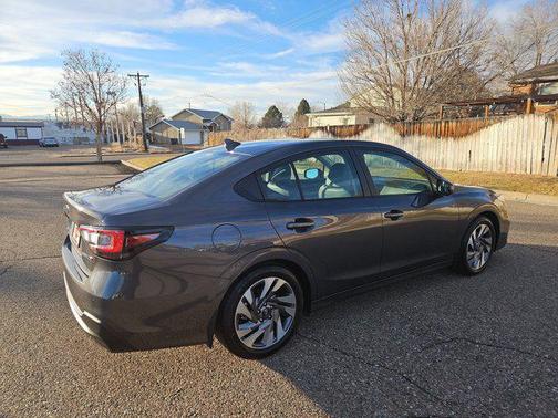 2025 Subaru Legacy Limited
