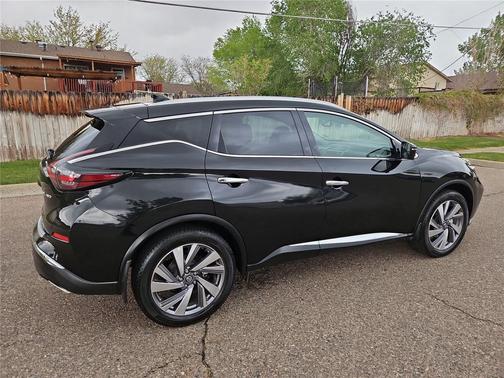 Magnetic Black Pearl 2021 Nissan Murano SL Intelligent AWD